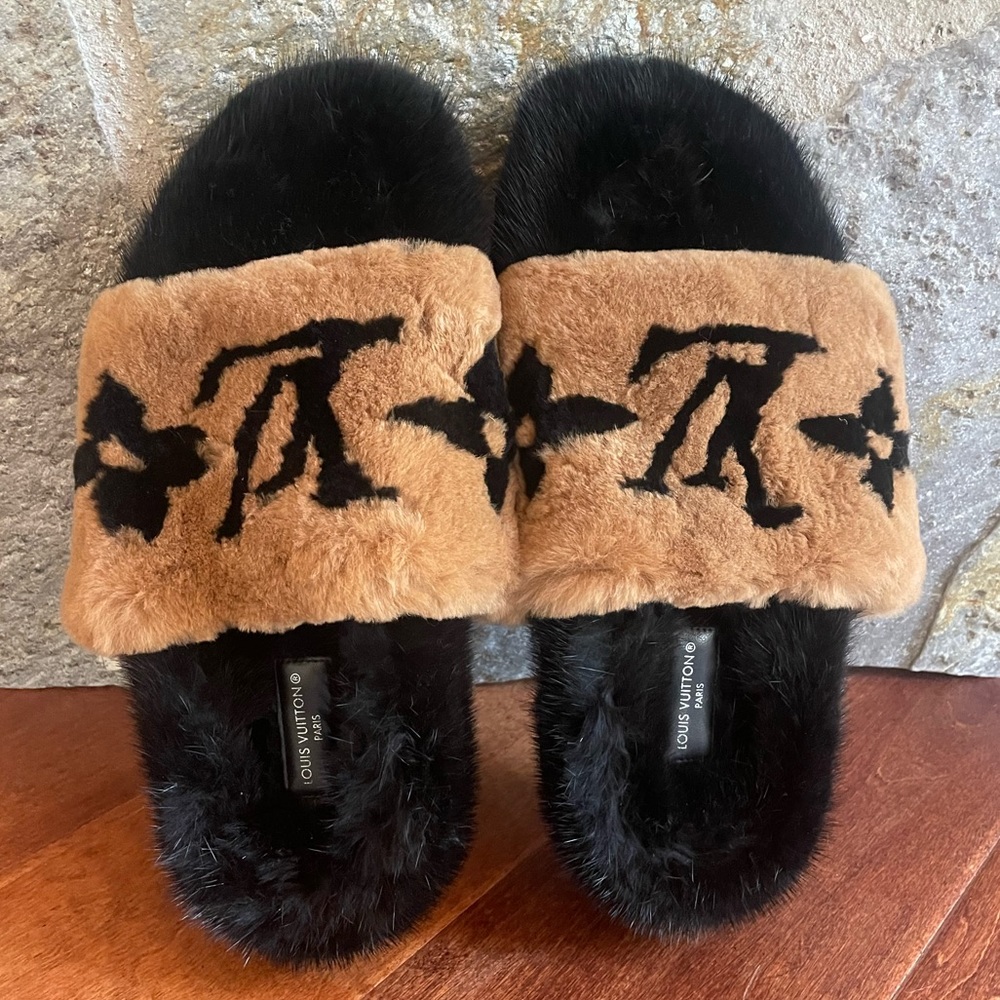 Brand new Authentic Louis Vuitton slides